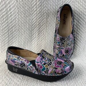 Alegria Clogs Womens 39 Multi Color DEB-351 Abstract Face Floral Leather Slip On